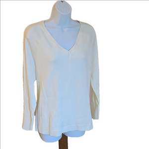 T by Talbots Creamy White V Neck Hi-Lo Ribbed Knit Sweater Large Petite
